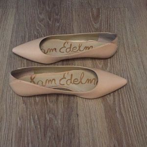Sam Edelman beige pointy toe flats barely worn
